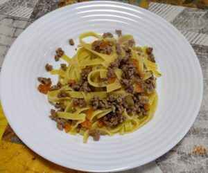 tagliatelle al ragù bianco