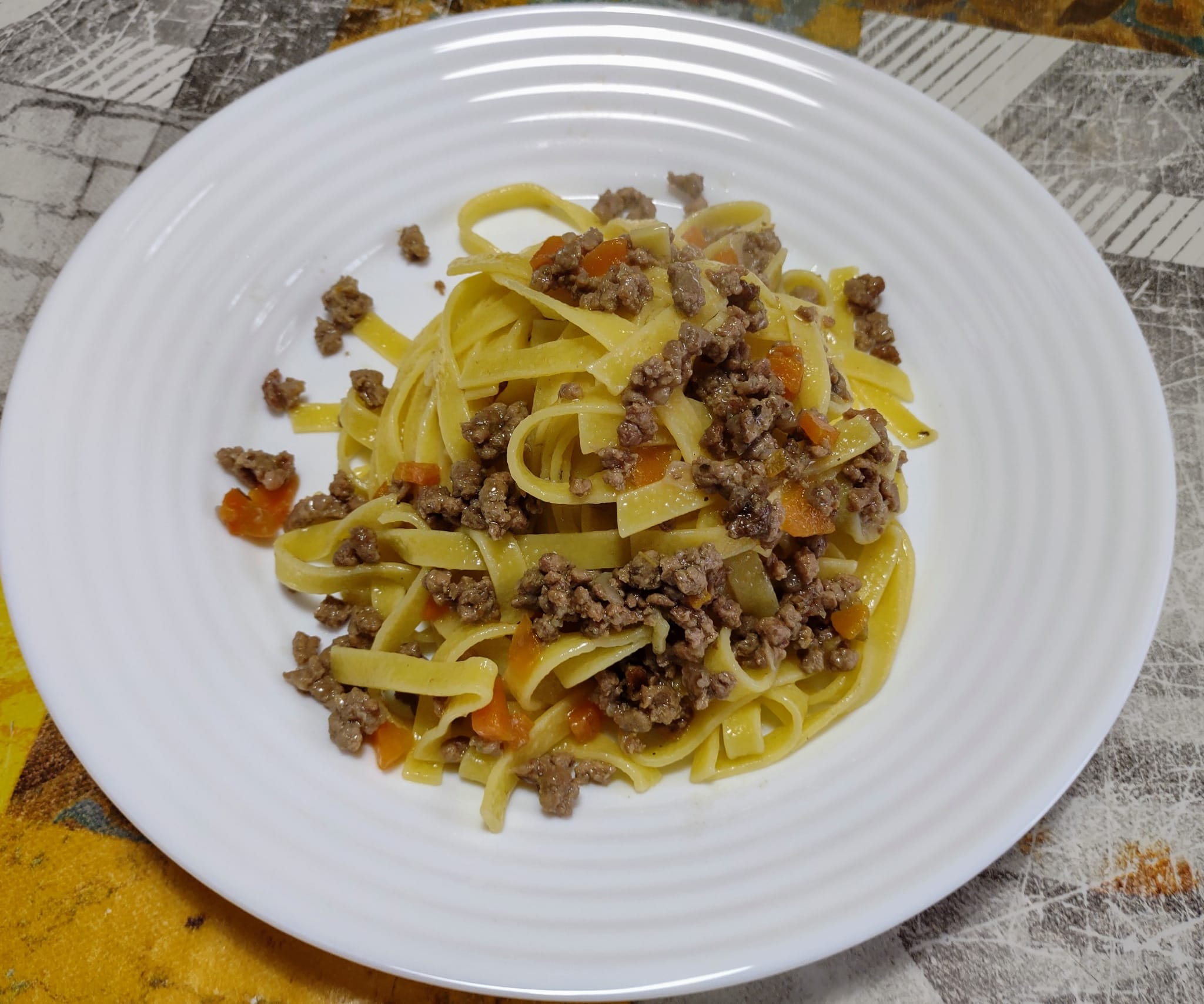 Tagliatelle al ragù bianco