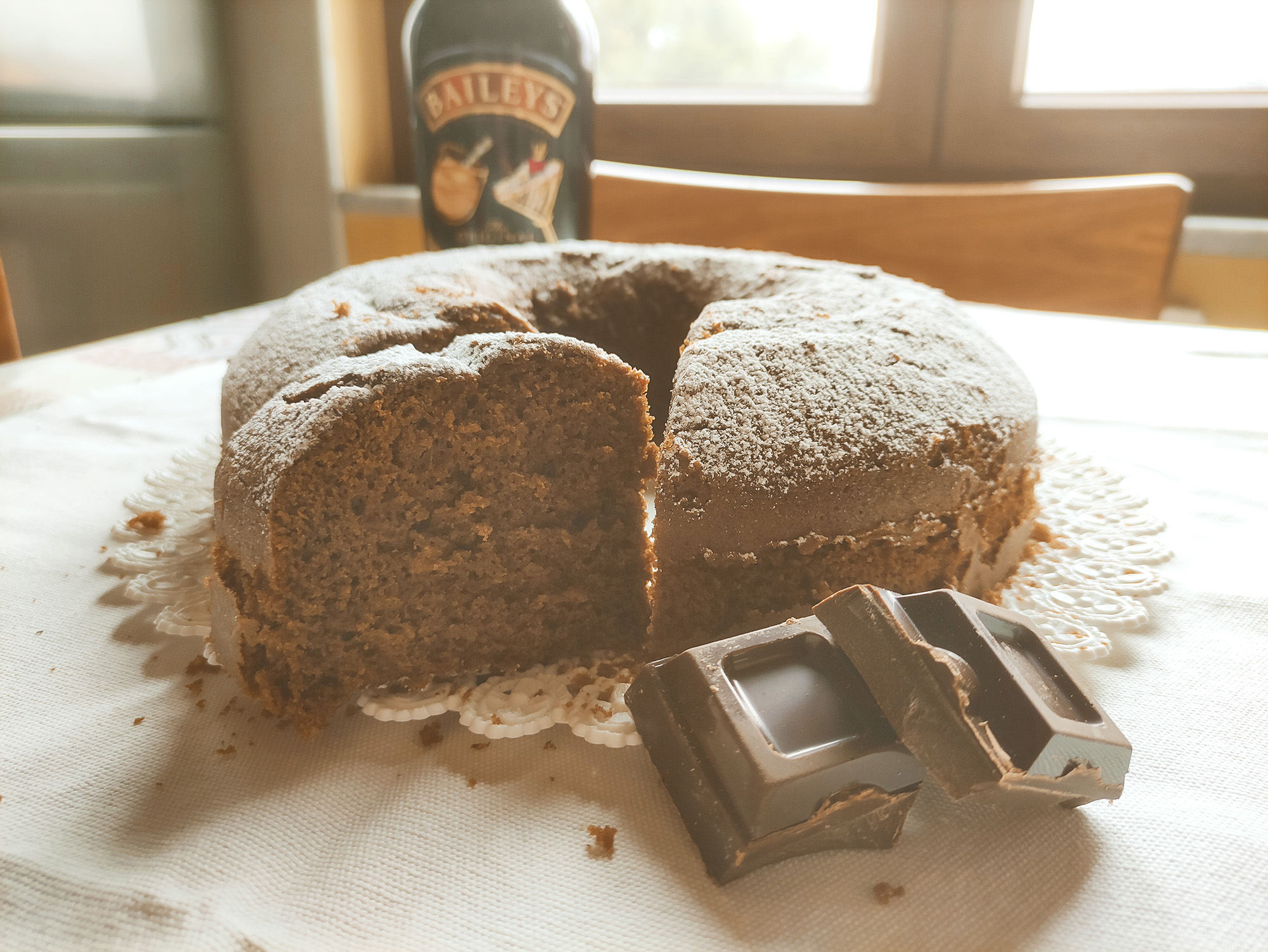 Ciambellone con cioccolato e Baileys